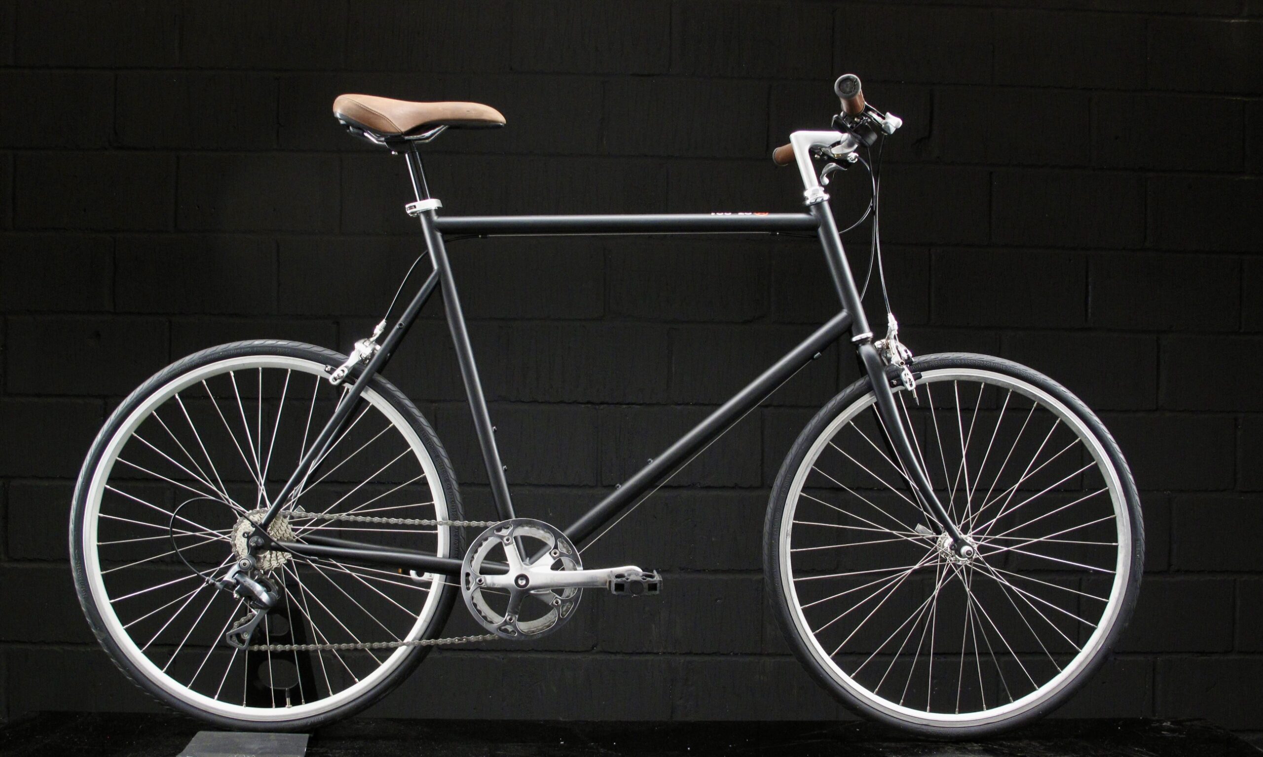 03-001 Tokyo Fixe Hybrid Bike 62cm Frame