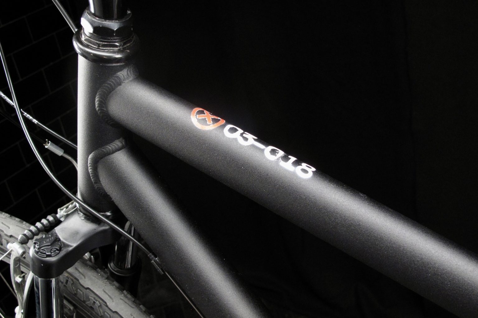 XO3018 Giant Hybrid Bike 19.5" Frame XO Bikes