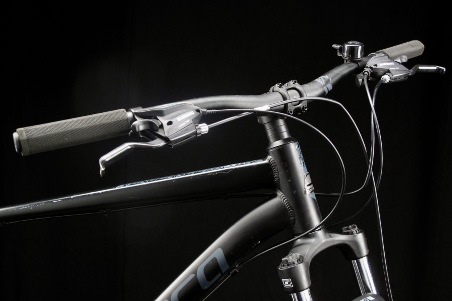 carrera vengeance black and white