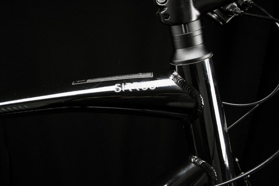 specialised hybrid bikes uk