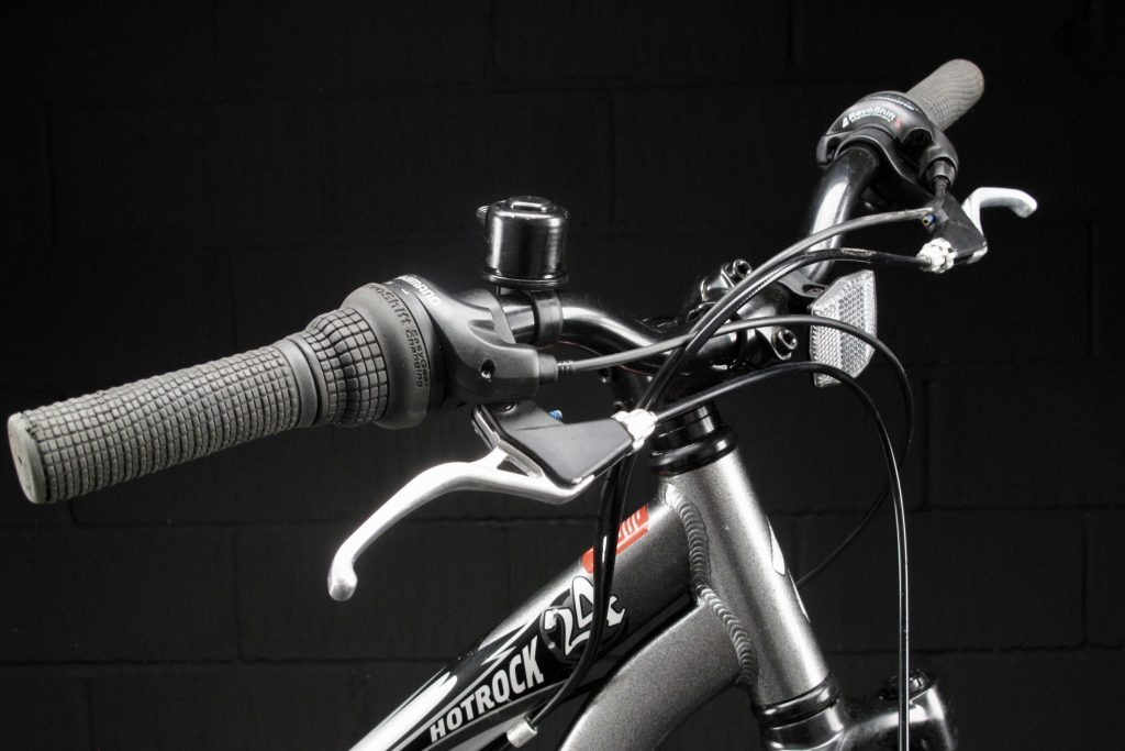 specialized hotrock 24 mountain bike