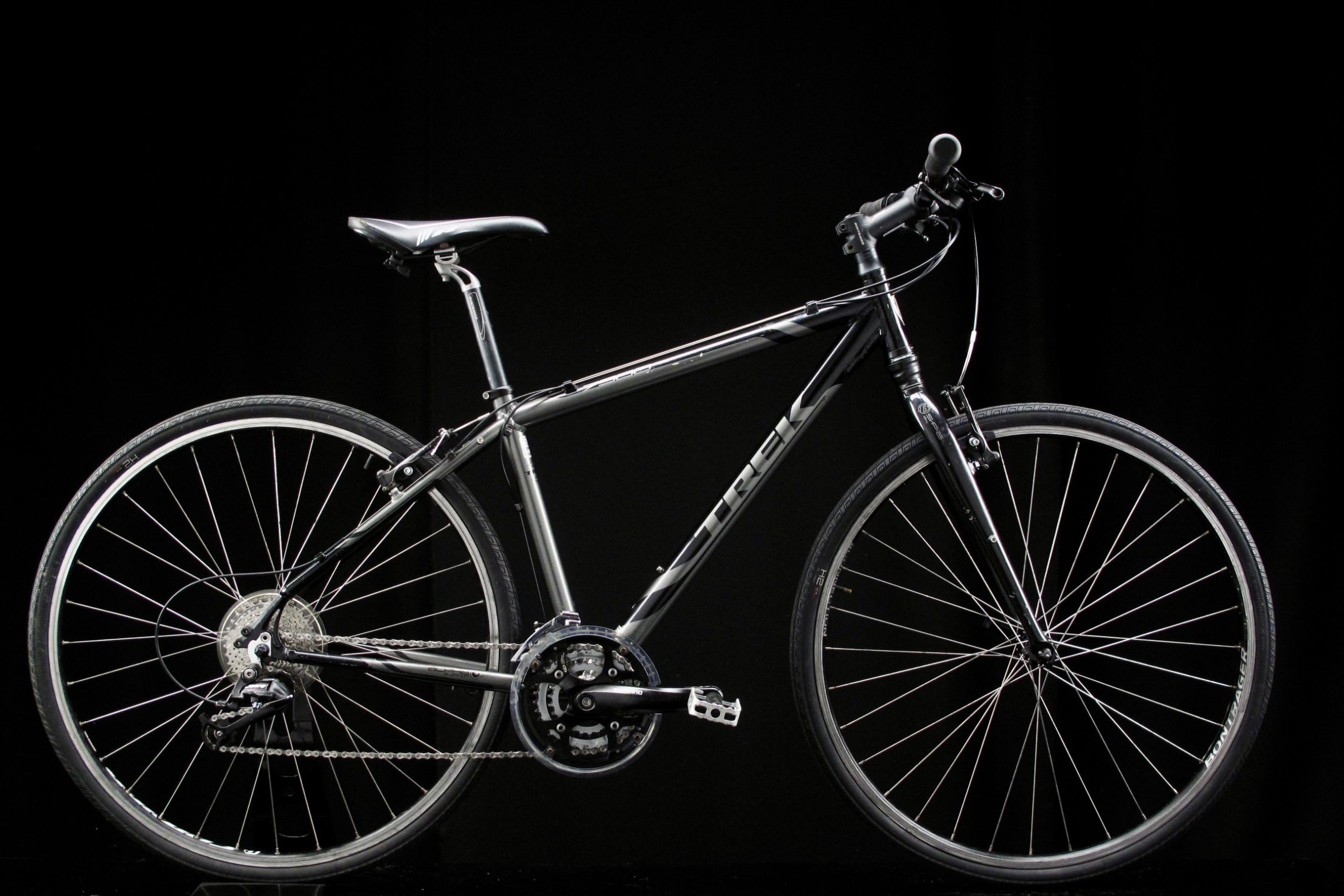 Trek 7500 Hybrid Bike 45cm Frame
