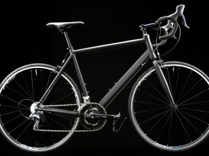 Carrera crixus limited edition best sale road bike