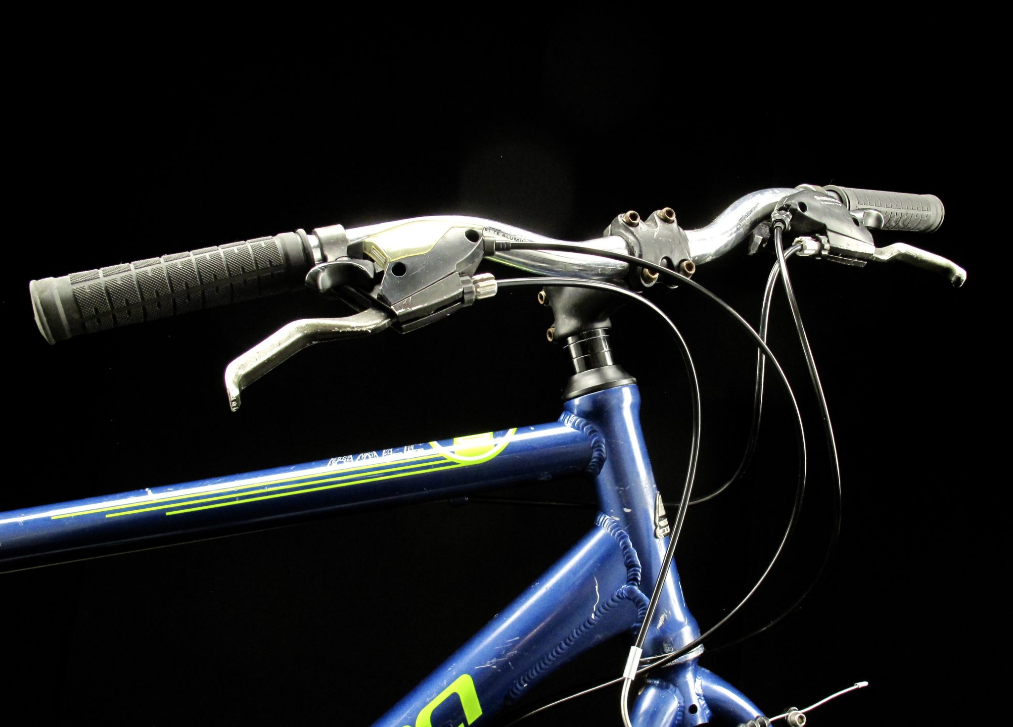 Carrera Axle Ltd Edition Hybrid Bike 51cm Frame XO Bikes