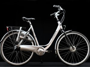 Gazelle - Orange c7 - Large