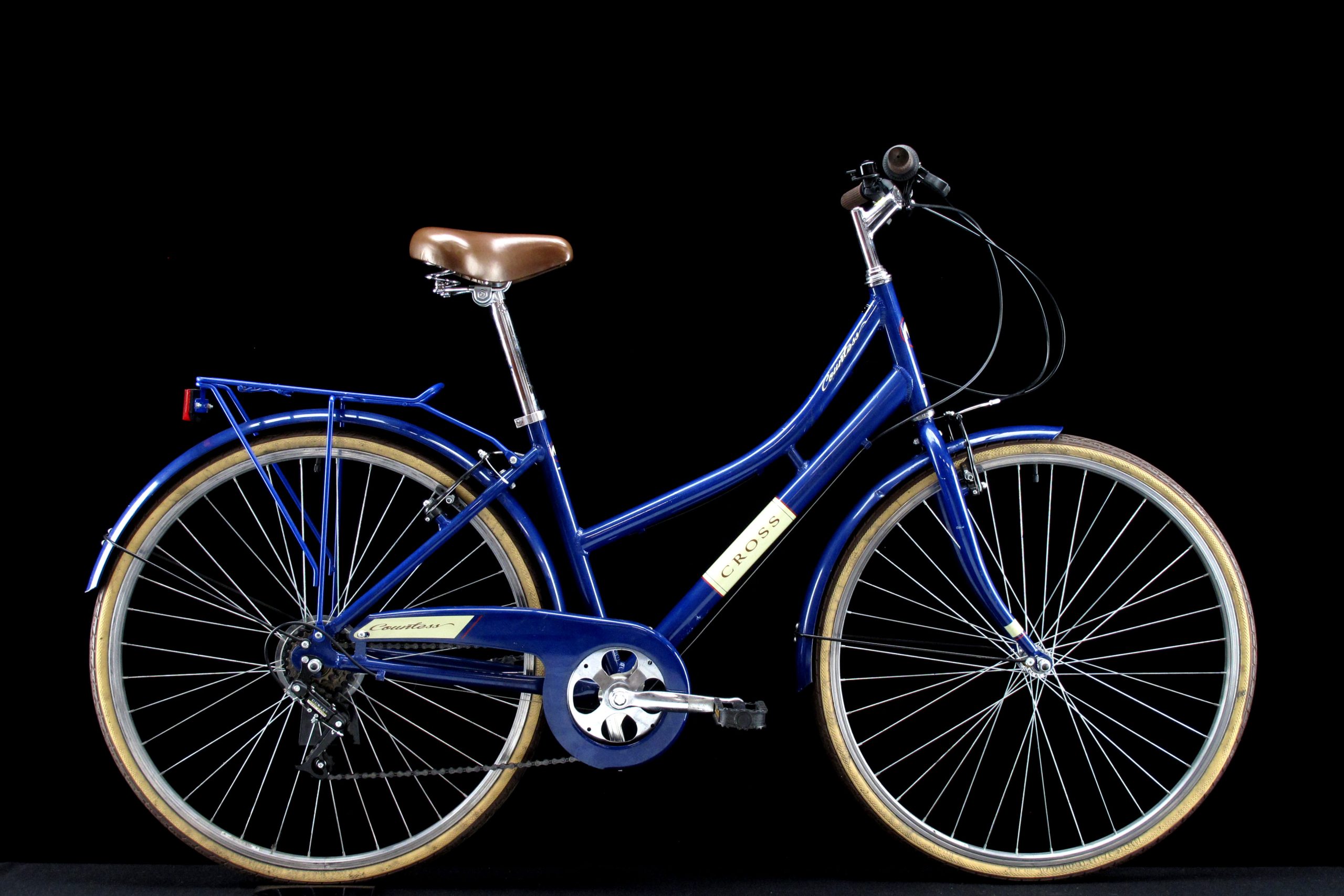 Cross - Countess - Medium_01